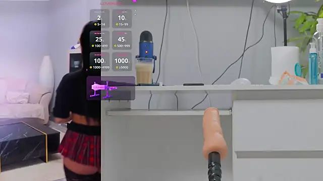 luckyalice  online show from 09.11.25