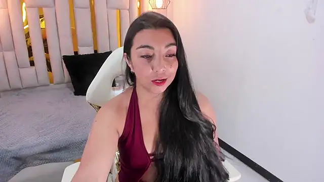 Karla hernandez  online show from 01.27.25