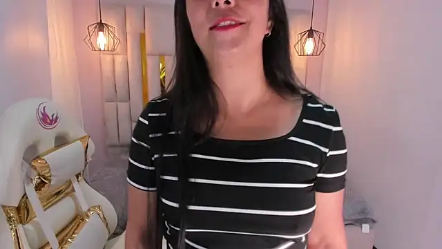 Karla hernandez  online show from 03.12.25