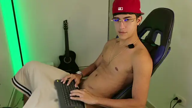 Snapshot of Juan_da01 chatting on 04.23.26 Juan da01 online show from 04.23.26