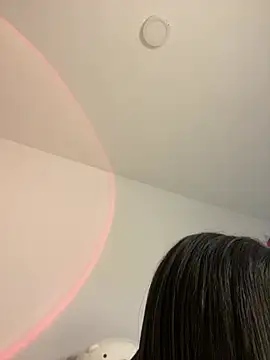 Snapshot of montmariana chatting on 02.06.25 montmariana online show from 02.06.25