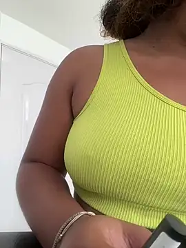 ashley Tompson1 online show from 01.17.25