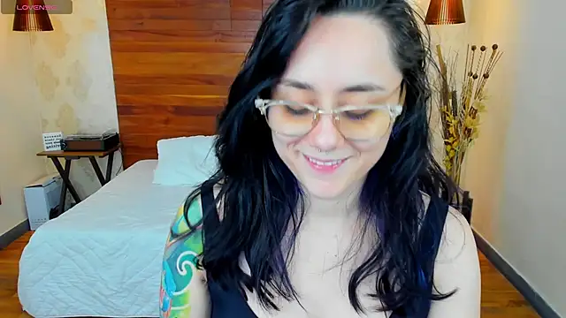 KatherineBond online show from 01.21.25