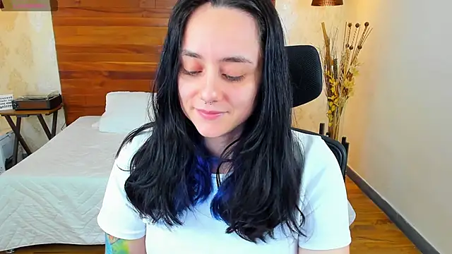 KatherineBond online show from 01.25.25