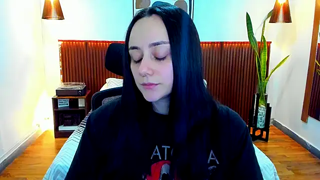 KatherineBond online show from 11.29.25