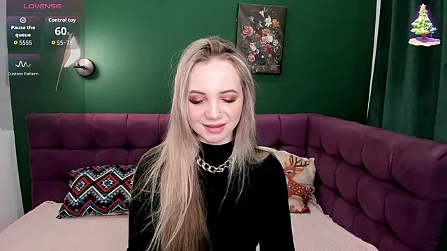 EvaMoran online show from 04.17.26