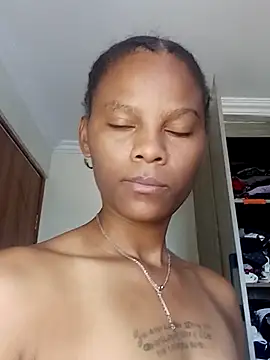 kelsie421 online show from 02.19.25