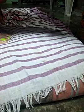 Snapshot of Priya_Bong chatting on 10.02.25 Priya Bong online show from 10.02.25