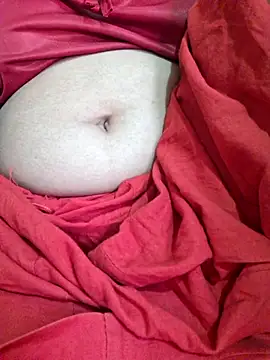 Snapshot of Priya_Bong chatting on 06.25.26 Priya Bong online show from 06.25.26
