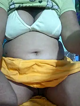 Snapshot of Priya_Bong chatting on 07.23.26 Priya Bong online show from 07.23.26