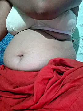 Snapshot of Priya_Bong chatting on 07.27.26 Priya Bong online show from 07.27.26