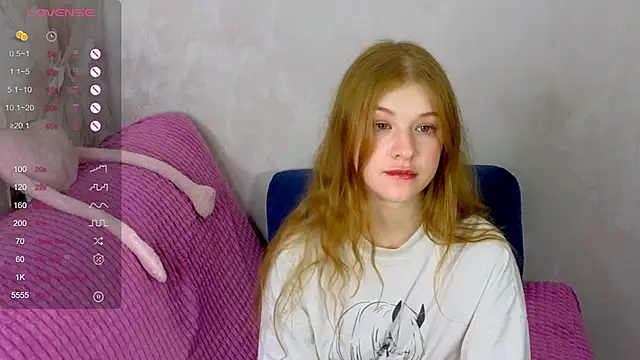 TrissMerigold9 online show from 09.09.25