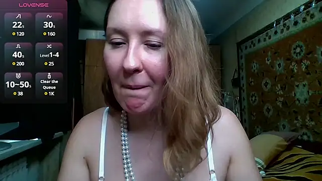 AnnaXLovers online show from 02.17.25