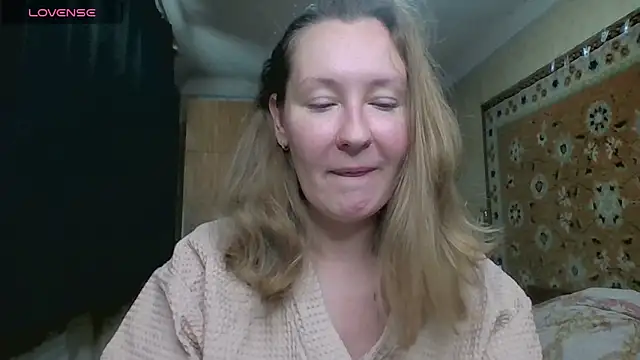 AnnaXLovers online show from 09.14.25