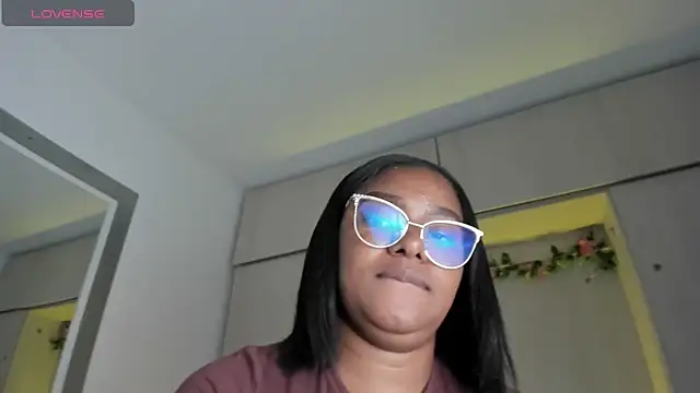 tamaraa smiith online show from 04.15.26