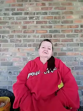 Bayou Woman68 online show from 11.03.25