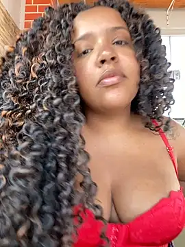 Snapshot of 99_Lilith chatting on 01.12.25 99 Lilith online show from 01.12.25