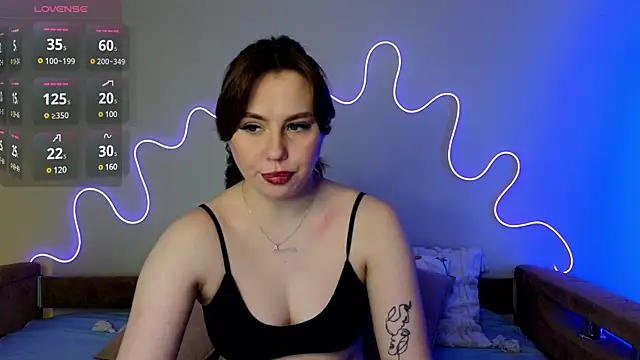 Aisha Riley online show from 03.03.25