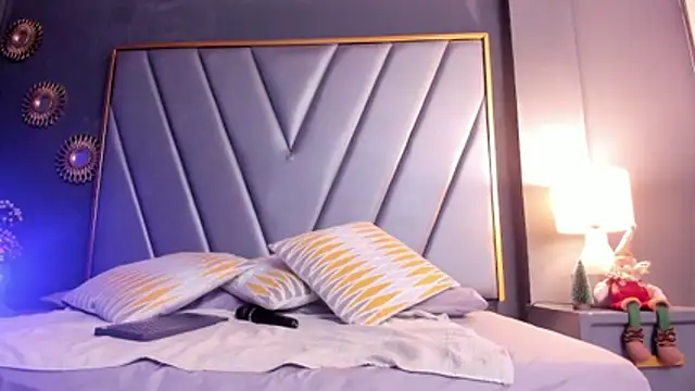 BrendaAdams  online show from 12.17.25