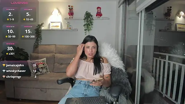 Arya 33 online show from 03.12.25