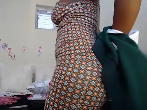 DarkBerry8 online show from 10.24.25