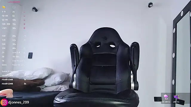 DilanJonnes  online show from 04.18.26