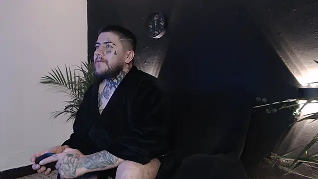 Ash gusbig online show from 03.04.25