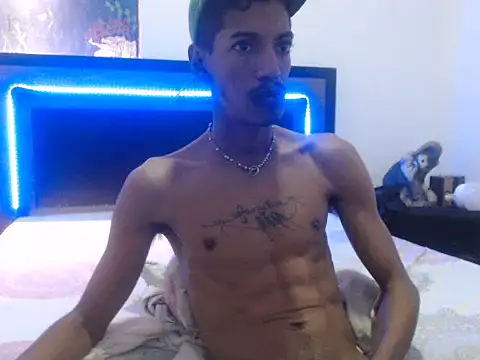 Snapshot of AlbertBigCock chatting on 01.15.26 AlbertBigCock online show from 01.15.26