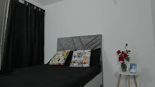 brittanypalmer2023 online show from 11.07.25