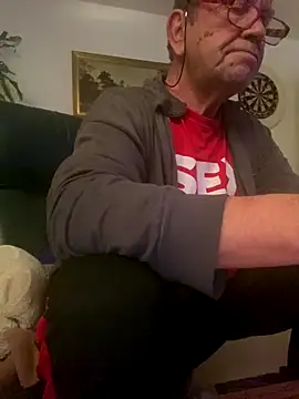 Snapshot of Bobby5169 chatting on 12.15.25 Bobby5169 online show from 12.15.25