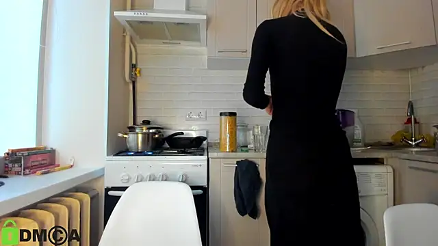  Alice Kitty online show from 12.28.24