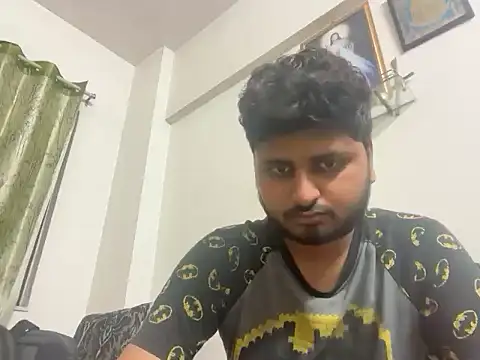 Snapshot of RyanHoran69@xh chatting on 11.08.25 RyanHoran69xh online show from 11.08.25