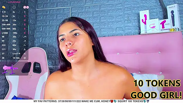 AriannaLewiis online show from 02.24.25