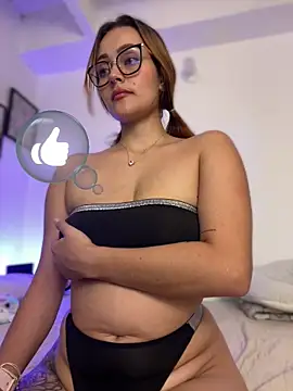 Miss-Abbii online show from 12.27.24