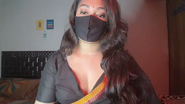 Most-Beautiful-Queen online show from 11.12.25