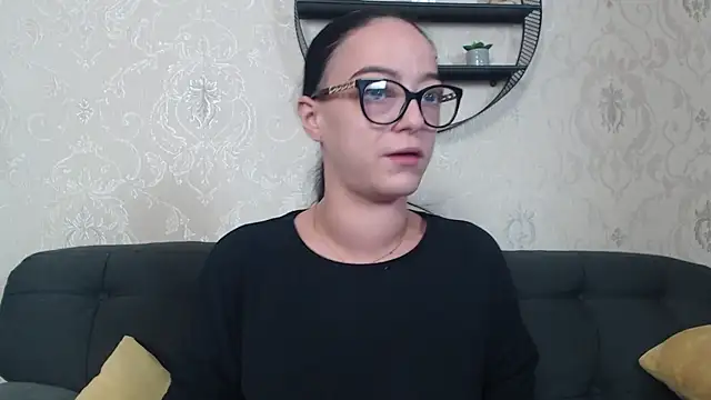 IzabelllNoir online show from 11.08.25