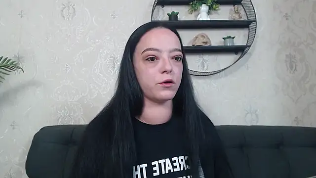 IzabelllNoir online show from 11.30.25