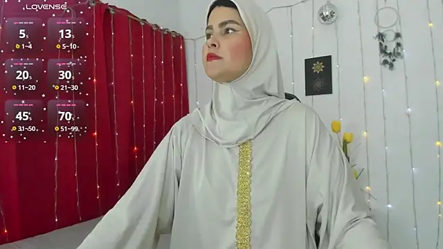 AishaAmin  online show from 02.05.26