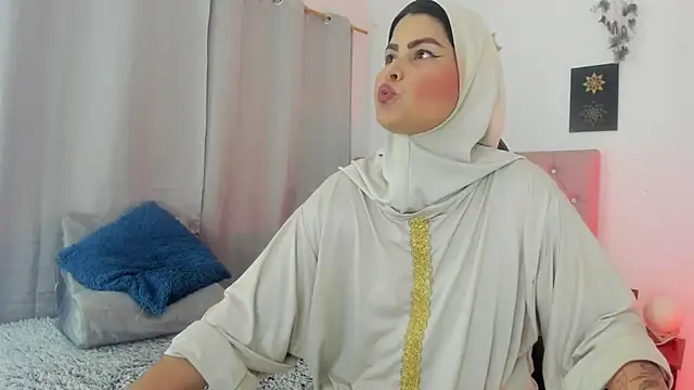 AishaAmin  online show from 06.20.26