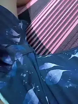 Snapshot of maikinhopL chatting on 01.22.25 maikinhopL online show from 01.22.25