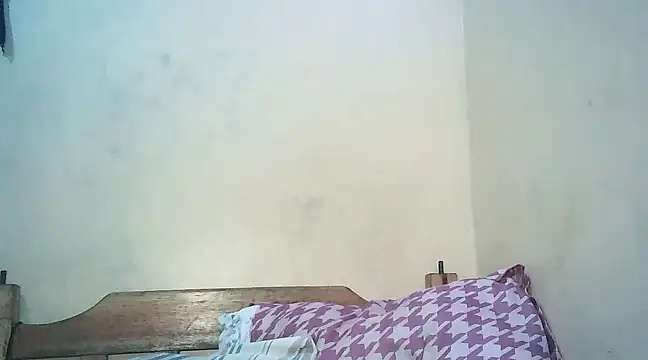 Snapshot of demuokekk chatting on 12.16.24 demuokekk online show from 12.16.24