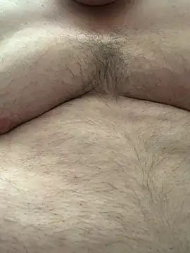 Snapshot of xxxtremlydirtyman chatting on 05.19.26 xxxtremlydirtyman online show from 05.19.26