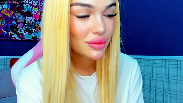 Angel Sapphire  online show from 02.15.25