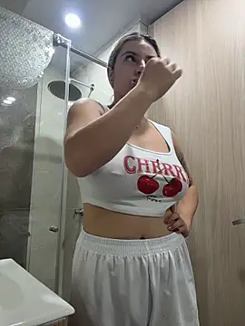 AtheneaRossi online show from 03.12.26