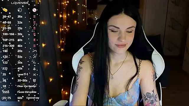 Mary   Moore online show from 12.13.24