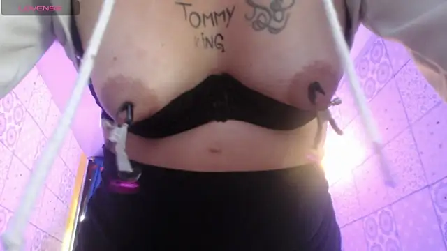 vitoria23  online show from 03.12.25