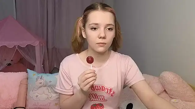 PrincessLittleKiki online show from 02.28.26