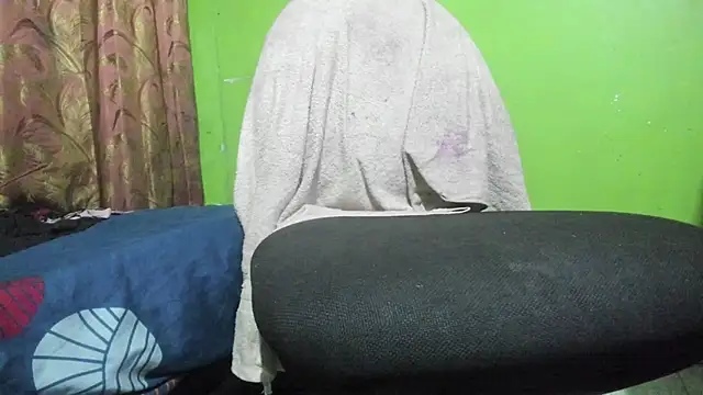 Brenda Smith69 online show from 11.20.25