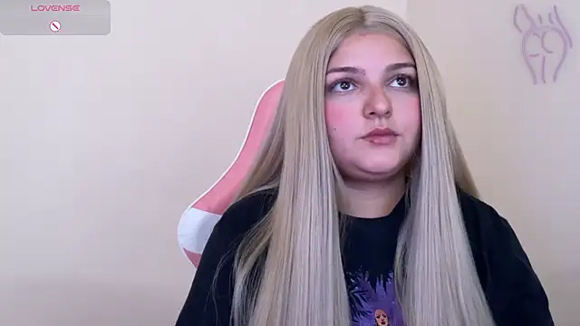 SweetPaige  online show from 02.20.25