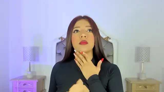 Snapshot of Pushaina__ chatting on 02.08.25 Pushaina online show from 02.08.25